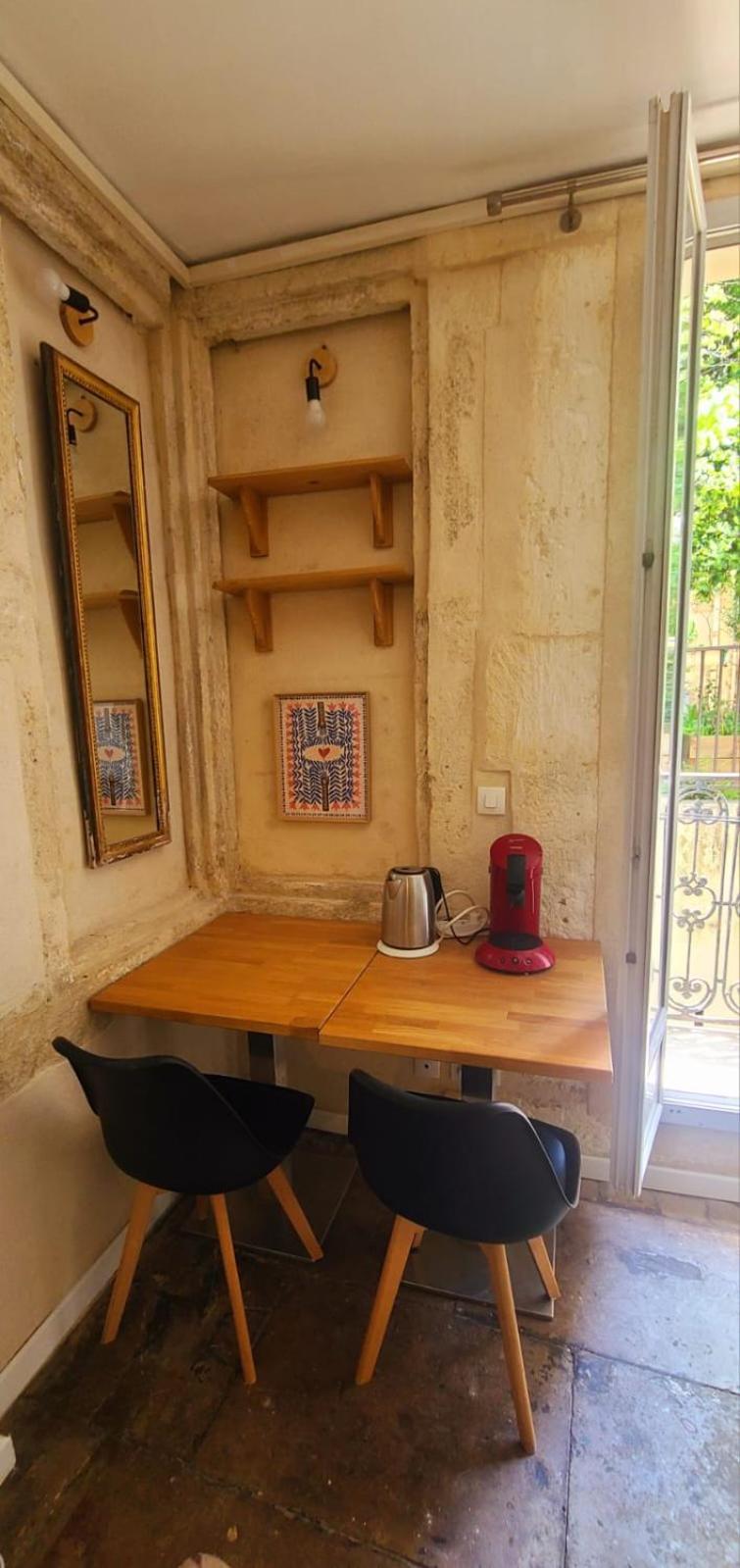 Studio Au Coeur Historique De Montpellier, 2 Personnes Et Wifi 外观 照片