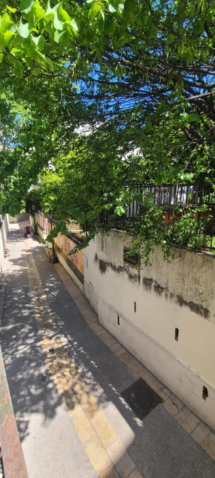Studio Au Coeur Historique De Montpellier, 2 Personnes Et Wifi 外观 照片